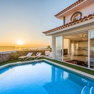 luxury-villa-ocean-view-costa-adeje-tenerife.adeje-hotels.com/